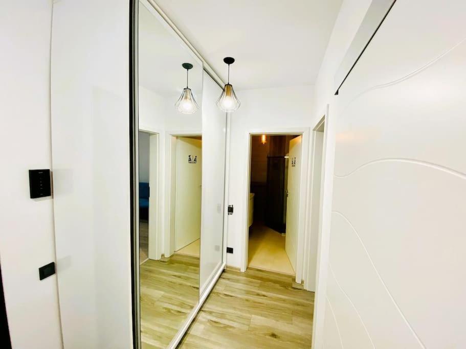 Blue Plaza Studio Διαμέρισμα Βουκουρέστι Εξωτερικό φωτογραφία